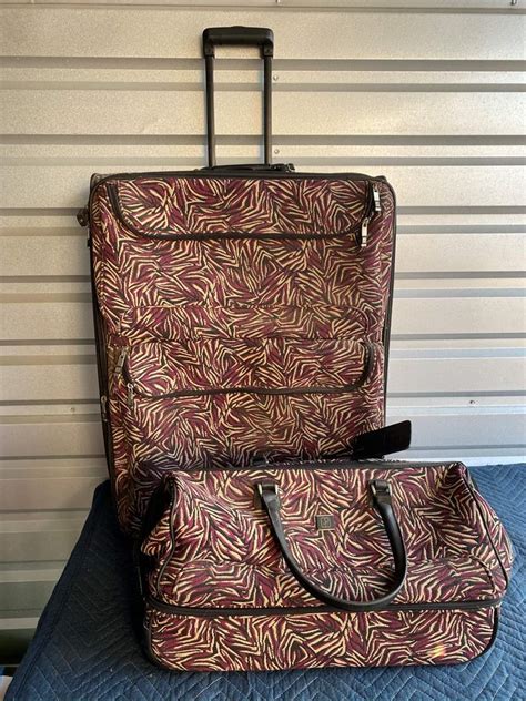 diane von furstenberg luggage value.